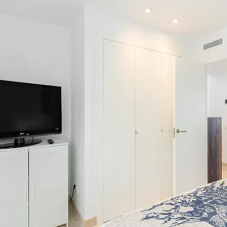 Amazing New Apt.-3 Rooms-6 Pools-spa 601 Apartment